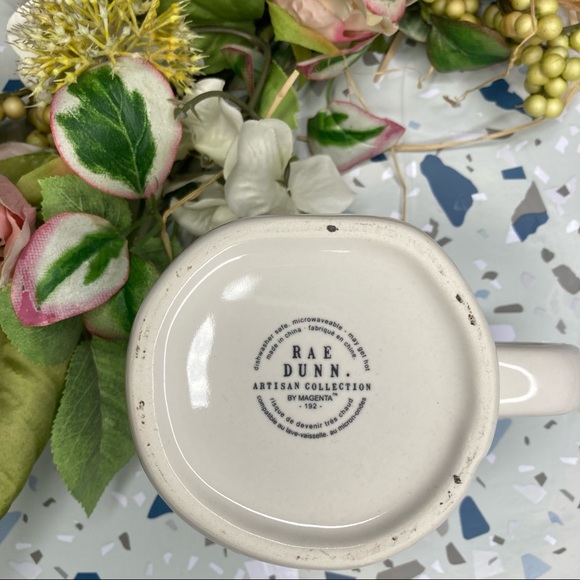 NWOT Rae Dunn FEARLESS Mug Cup - Picture 4 of 5
